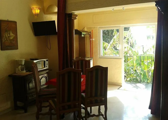 卡普戴尔海岸别墅酒店 * 卡普戴尔