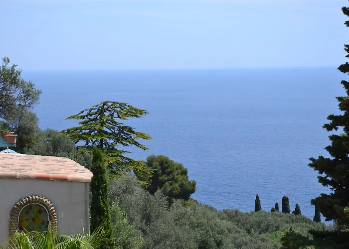 卡普戴尔海岸别墅酒店