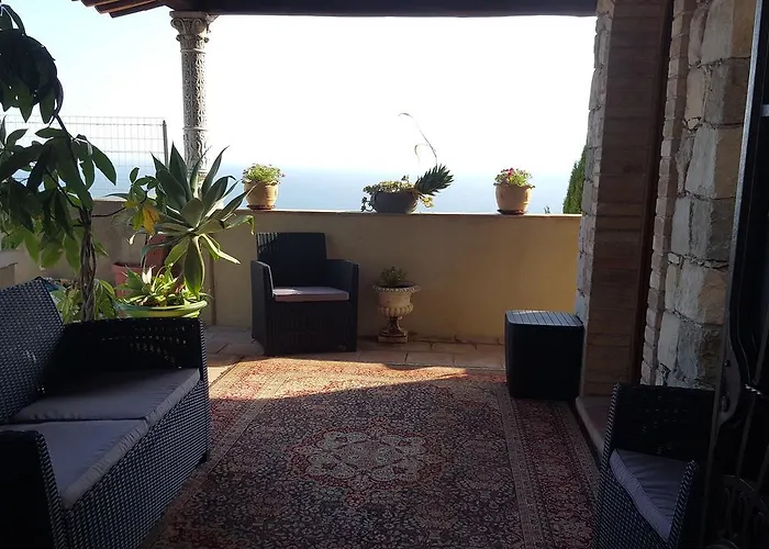 卡普戴尔海岸别墅酒店 *