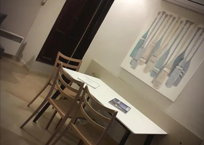 卡普戴尔海岸别墅酒店 *