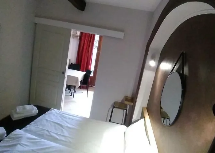 卡普戴尔海岸别墅酒店 *