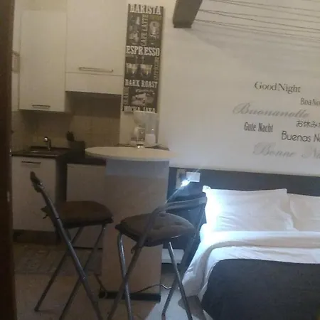 アジュー キャプ ダーイ