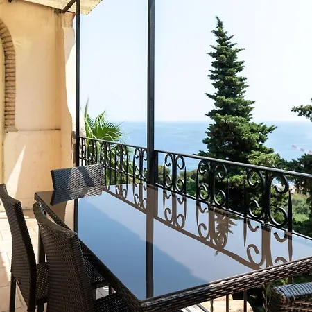 Azur Cap D'ail